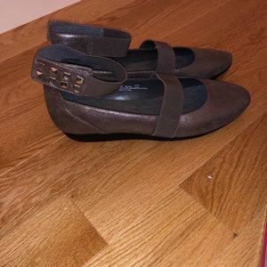 Aerosoles Arcade flats